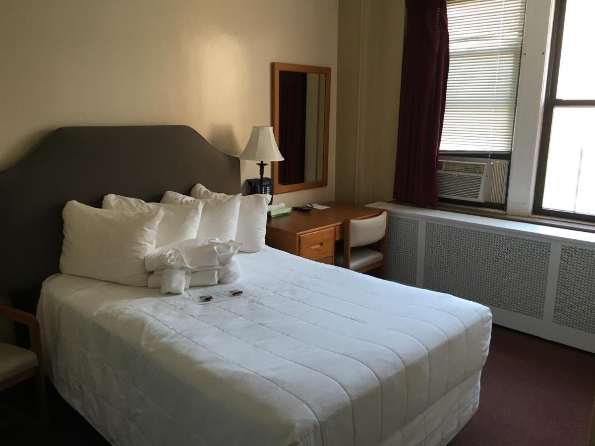 Leo House Hotel นิวยอร์ก ภายนอก รูปภาพ